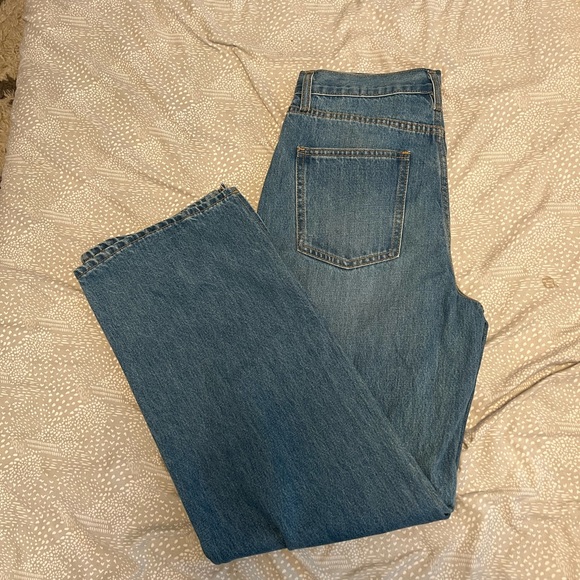 Oak and Fort Split Hem Denim Jean - in 28L - Picture 4 of 6